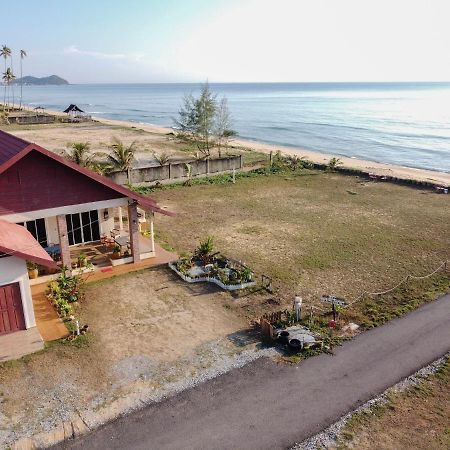 Kc Beachfront Маранг Екстериор снимка